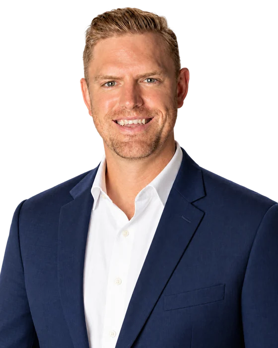 James Hart du Preez, Wealth Advisor